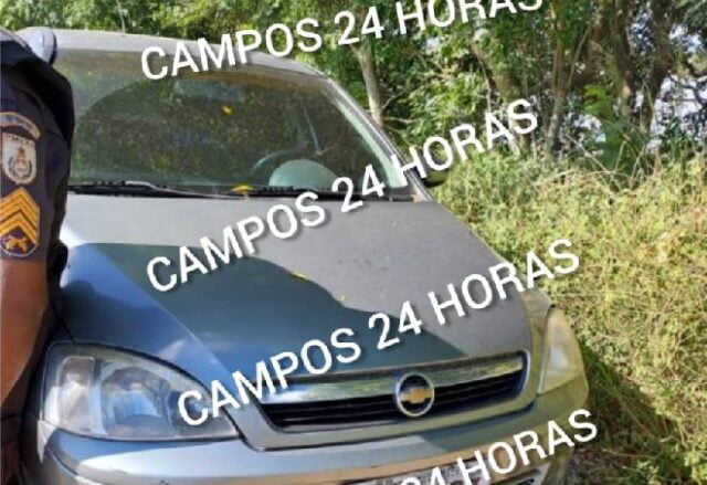 PM é rendido por bandidos armados e tem carro roubado em Campos; veja vídeo-carro-de-pm2-640x439